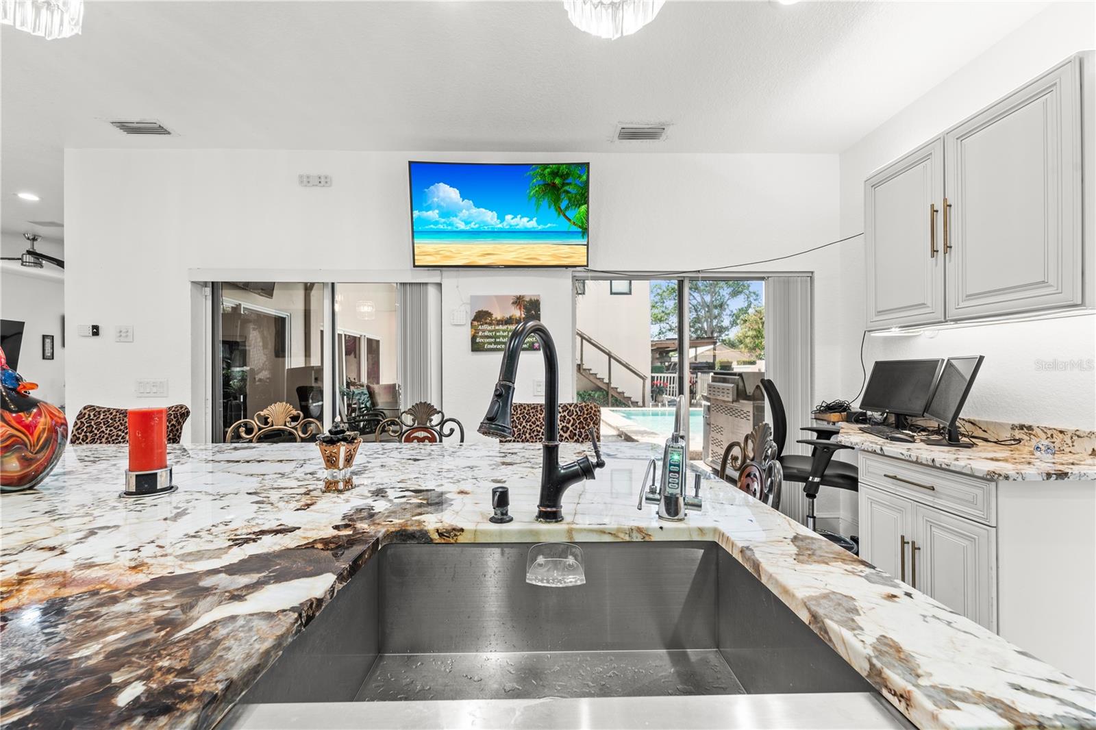 Image 7 of 87 For 2520 Gomaz Way S