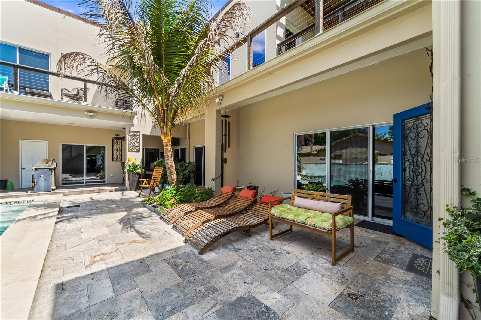 Image 71 of 87 For 2520 Gomaz Way S