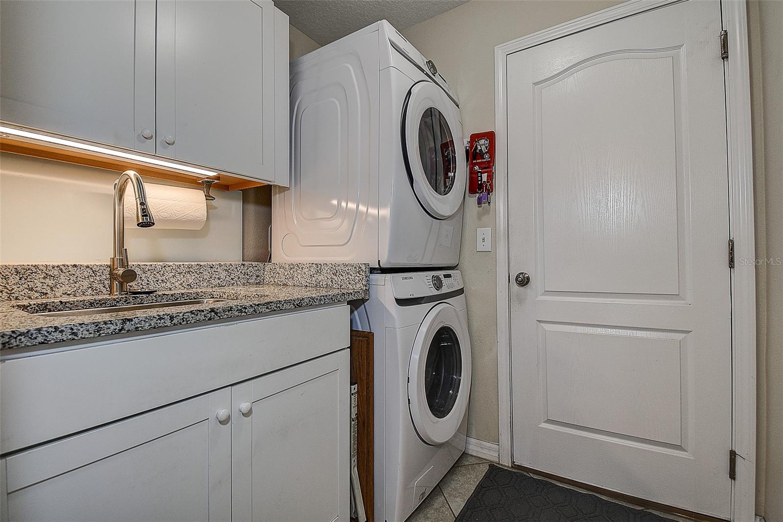 Image 27 of 42 For 18329 Arbor Crest Drive