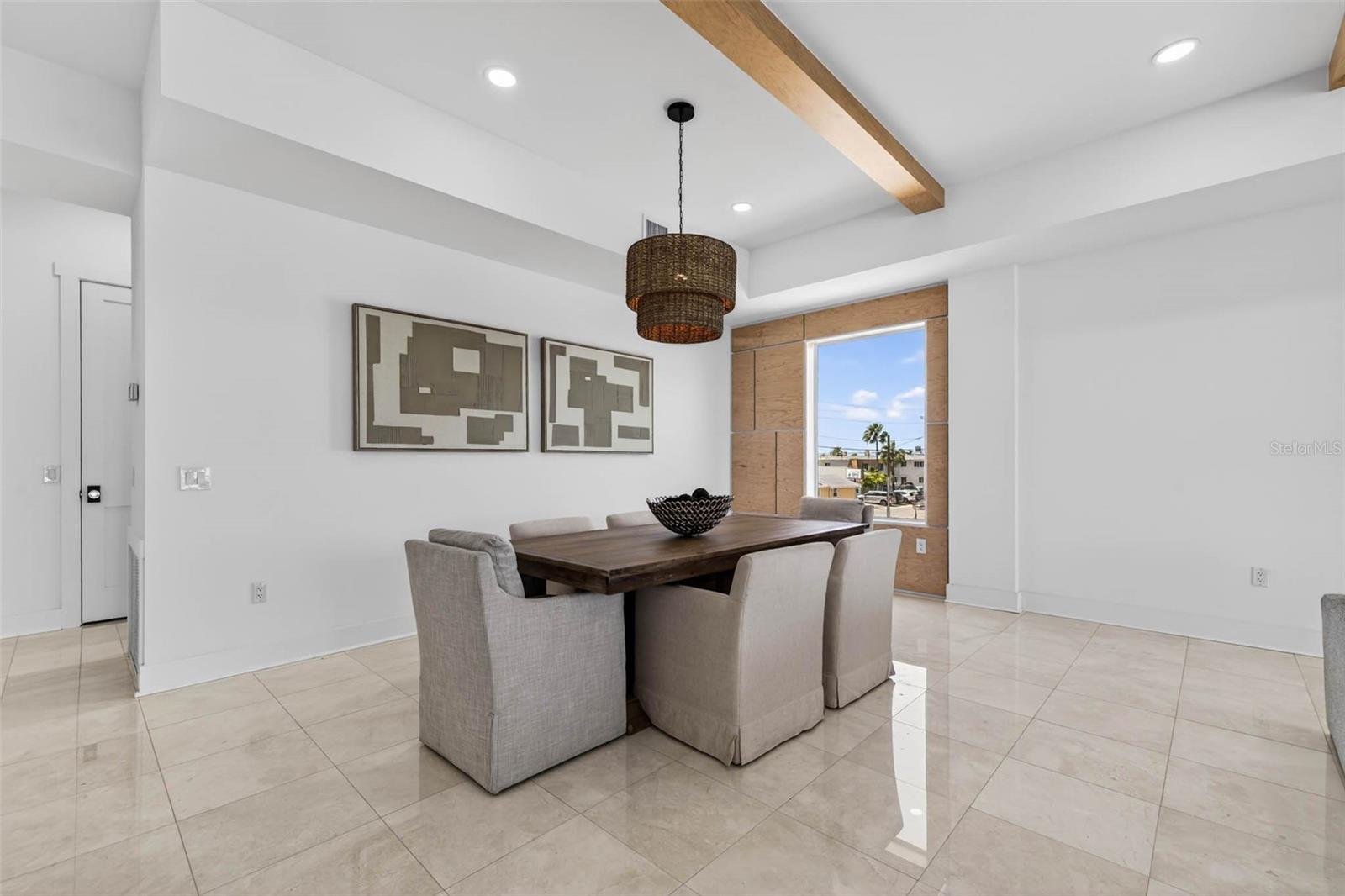 Image 11 of 75 For 10201 Gulf Boulevard