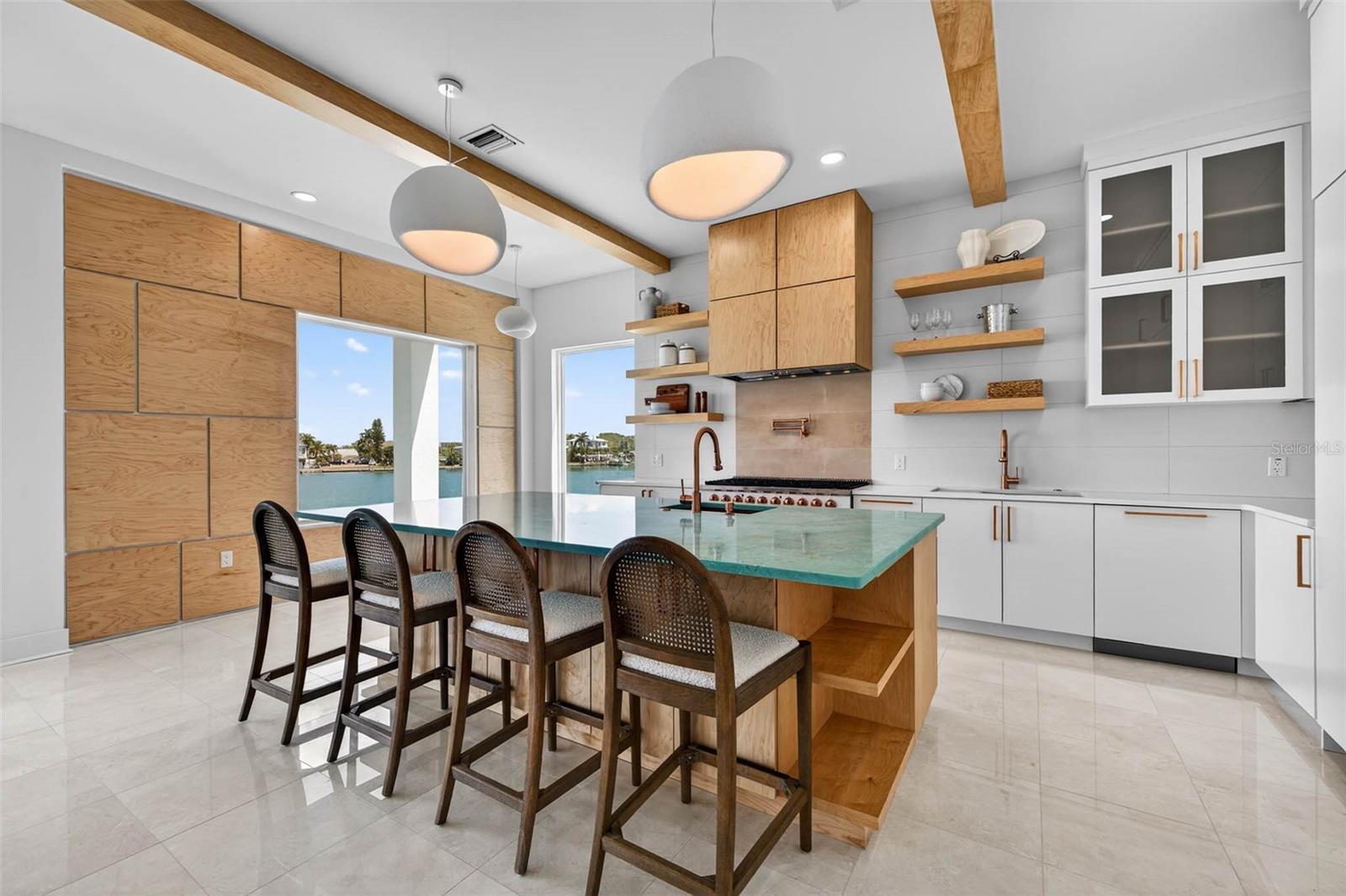 Image 18 of 75 For 10201 Gulf Boulevard