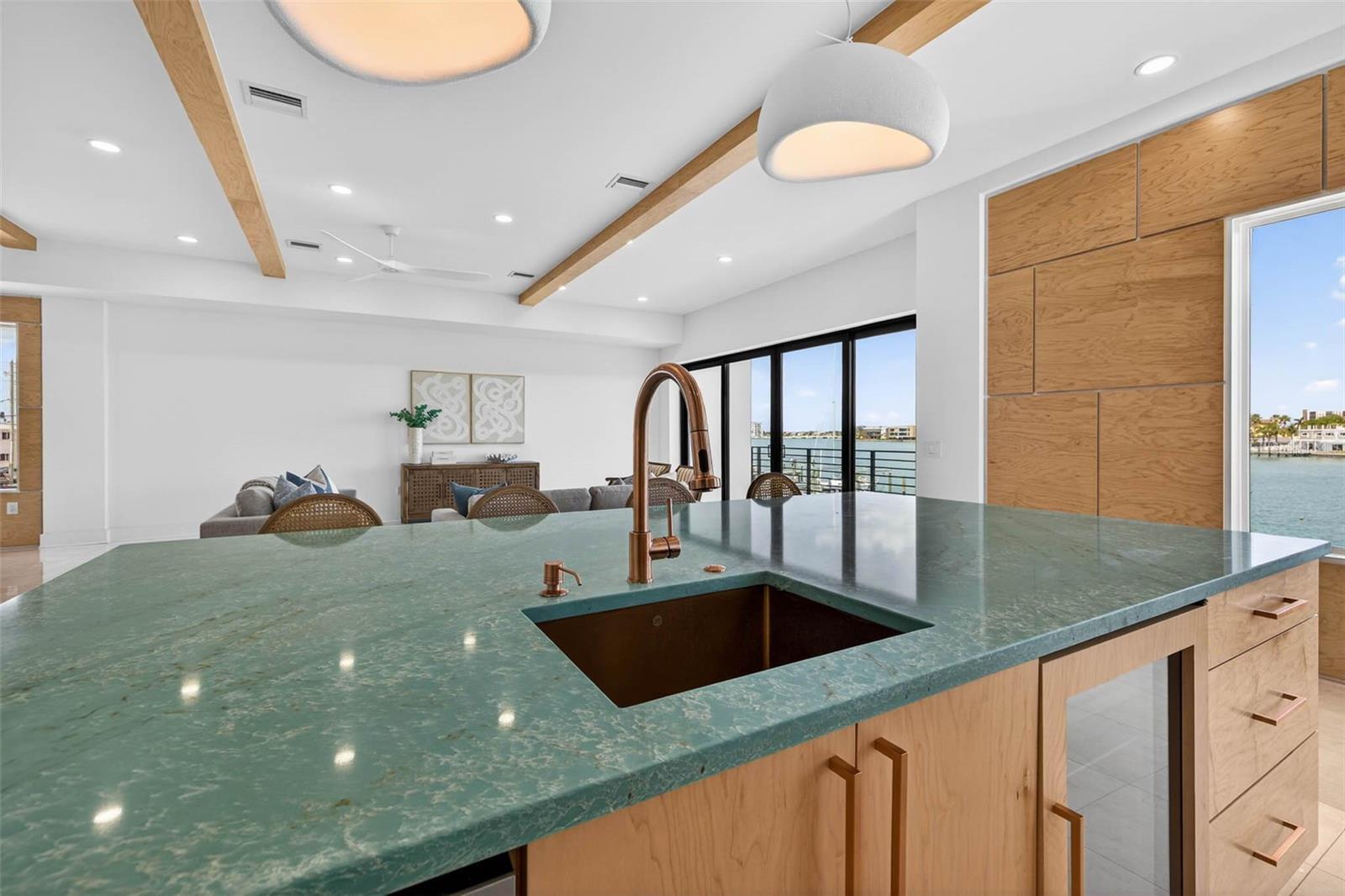 Image 24 of 75 For 10201 Gulf Boulevard