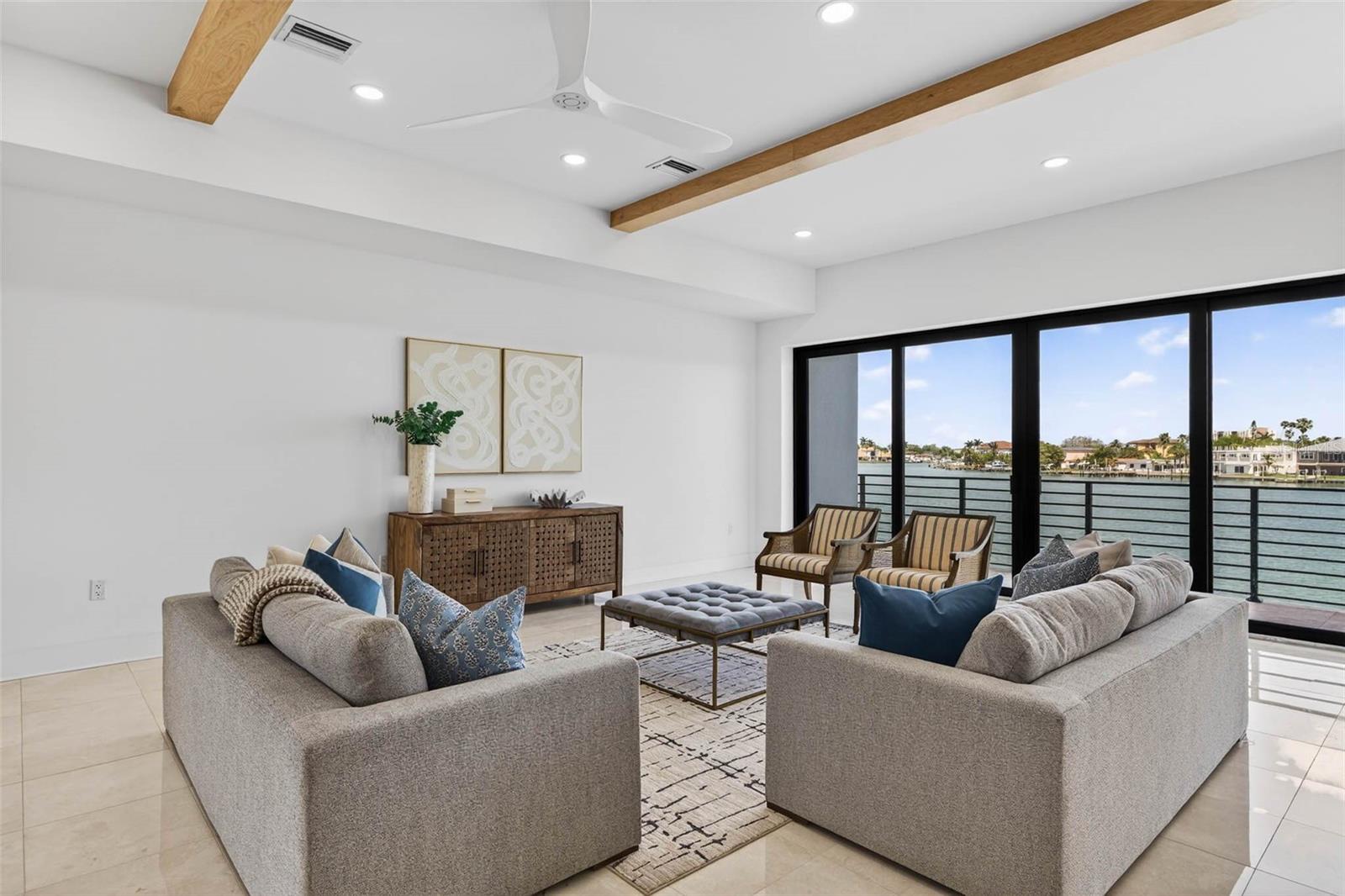 Image 27 of 75 For 10201 Gulf Boulevard