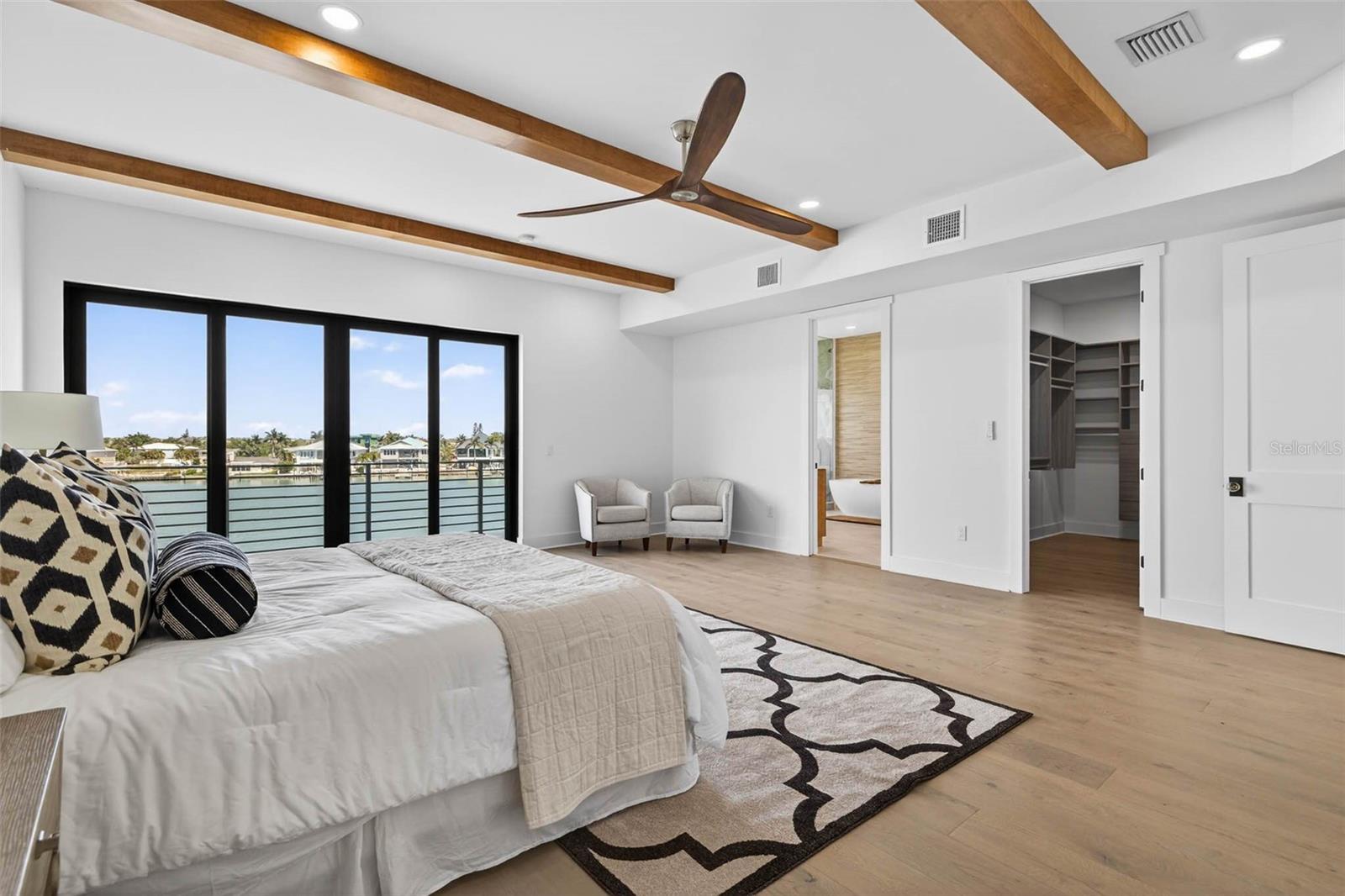 Image 46 of 75 For 10201 Gulf Boulevard