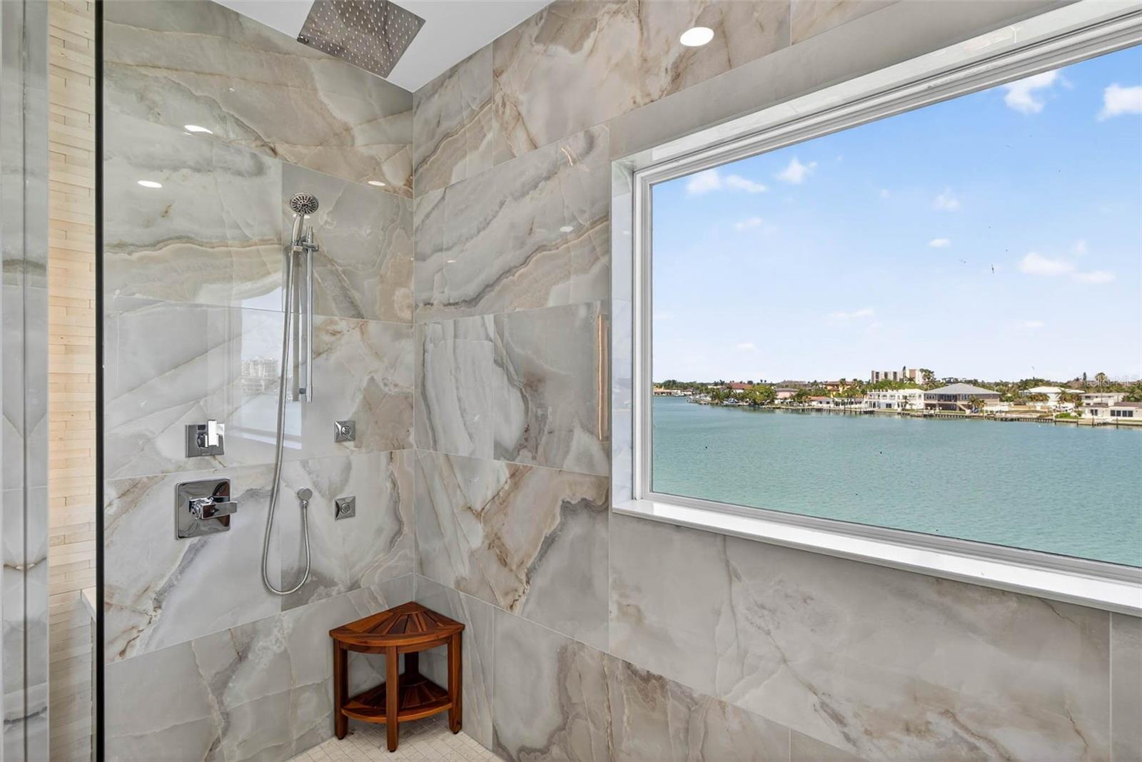 Image 54 of 75 For 10201 Gulf Boulevard