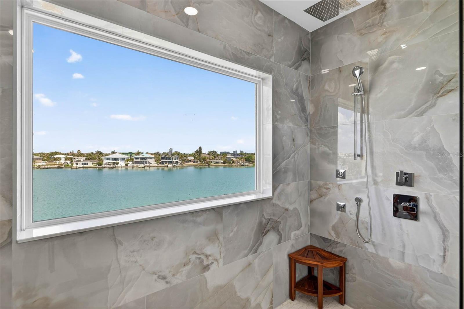 Image 55 of 75 For 10201 Gulf Boulevard