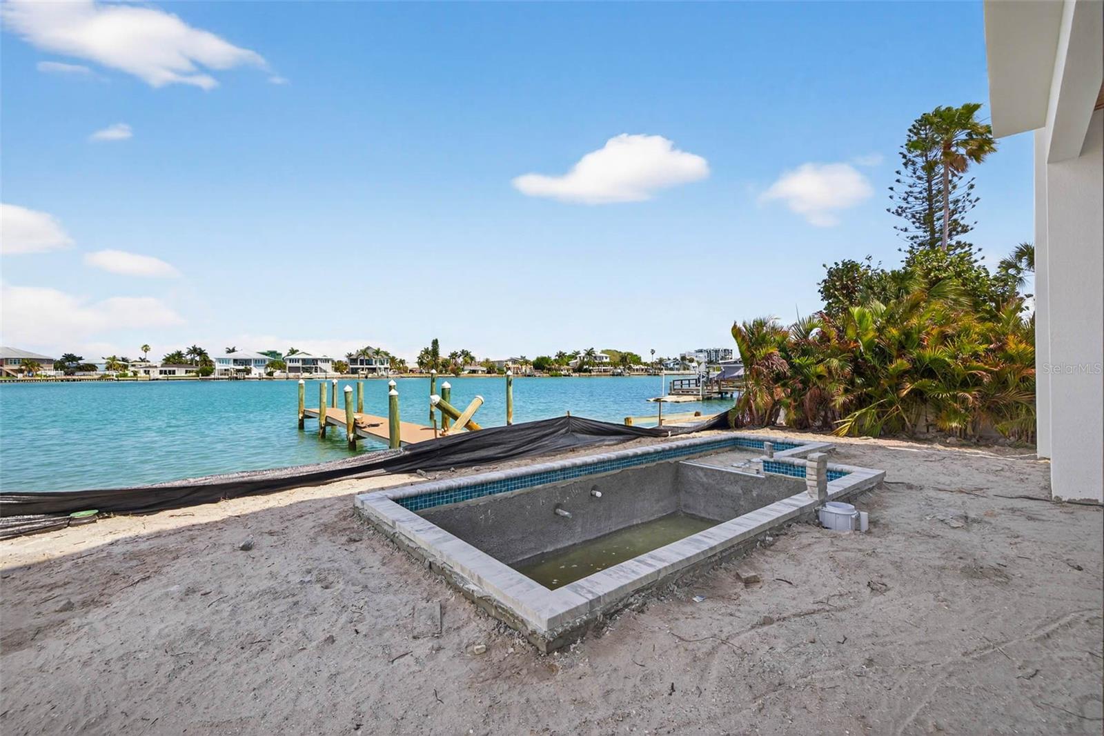 Image 66 of 75 For 10201 Gulf Boulevard