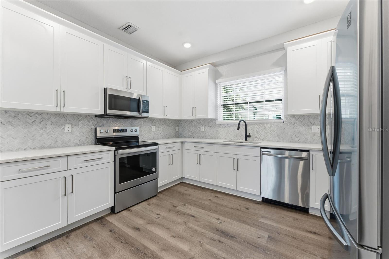 Image 16 of 46 For 3314 Jefferson Street