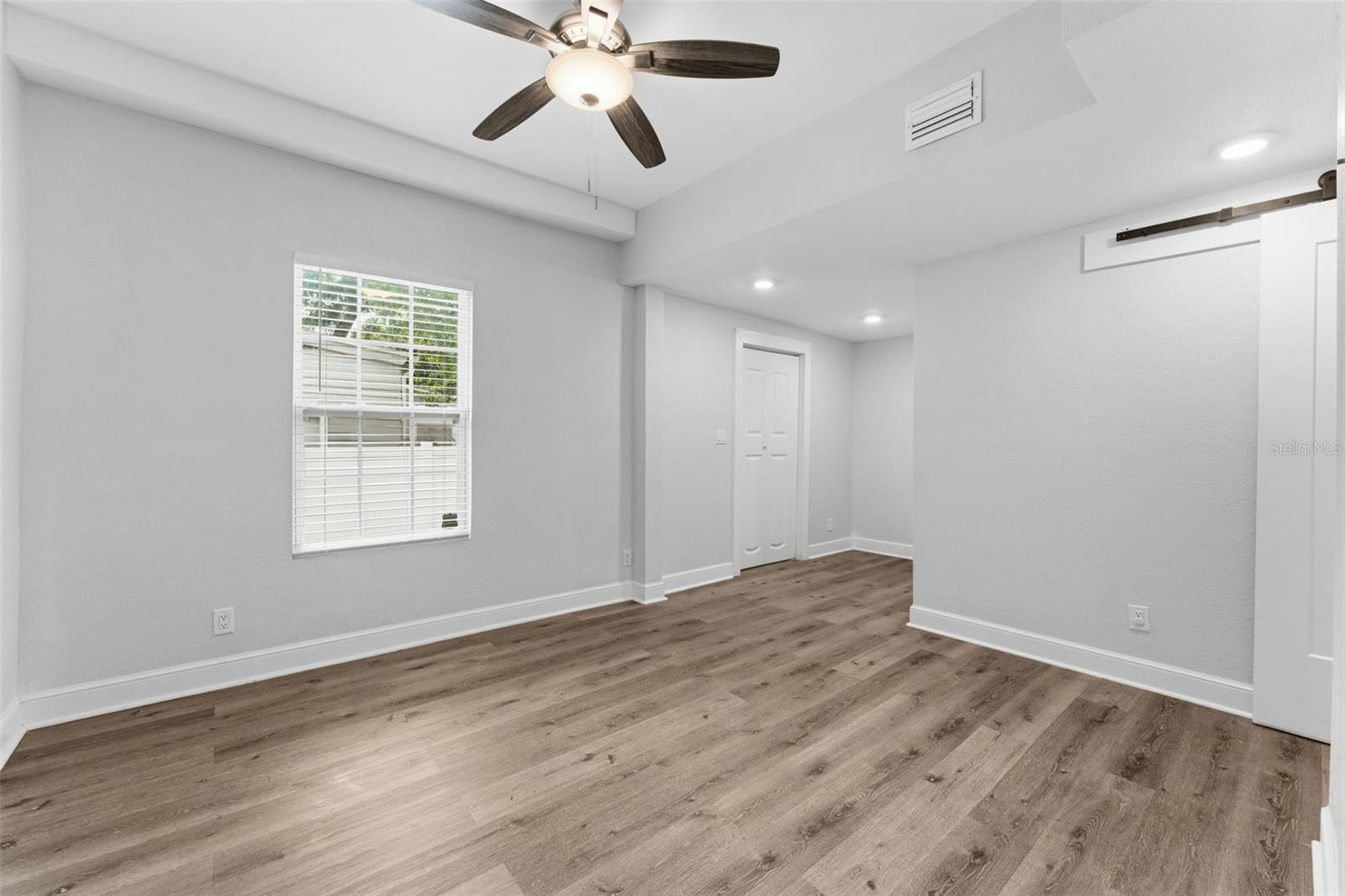 Image 17 of 46 For 3314 Jefferson Street