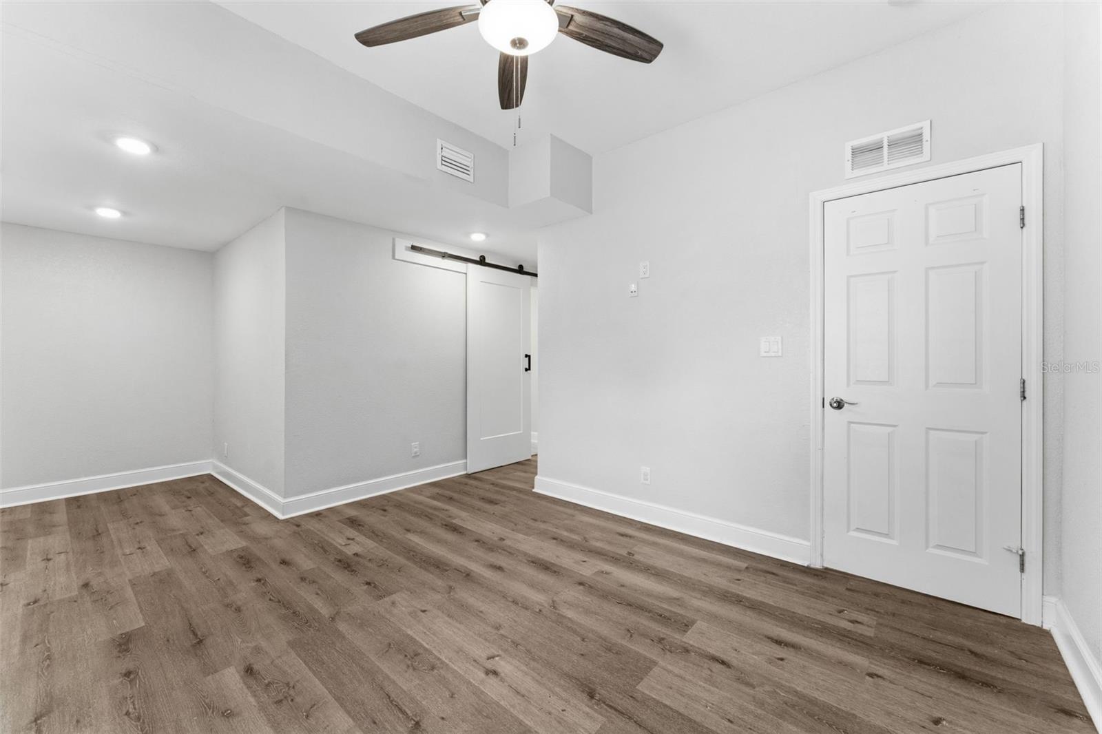 Image 19 of 46 For 3314 Jefferson Street