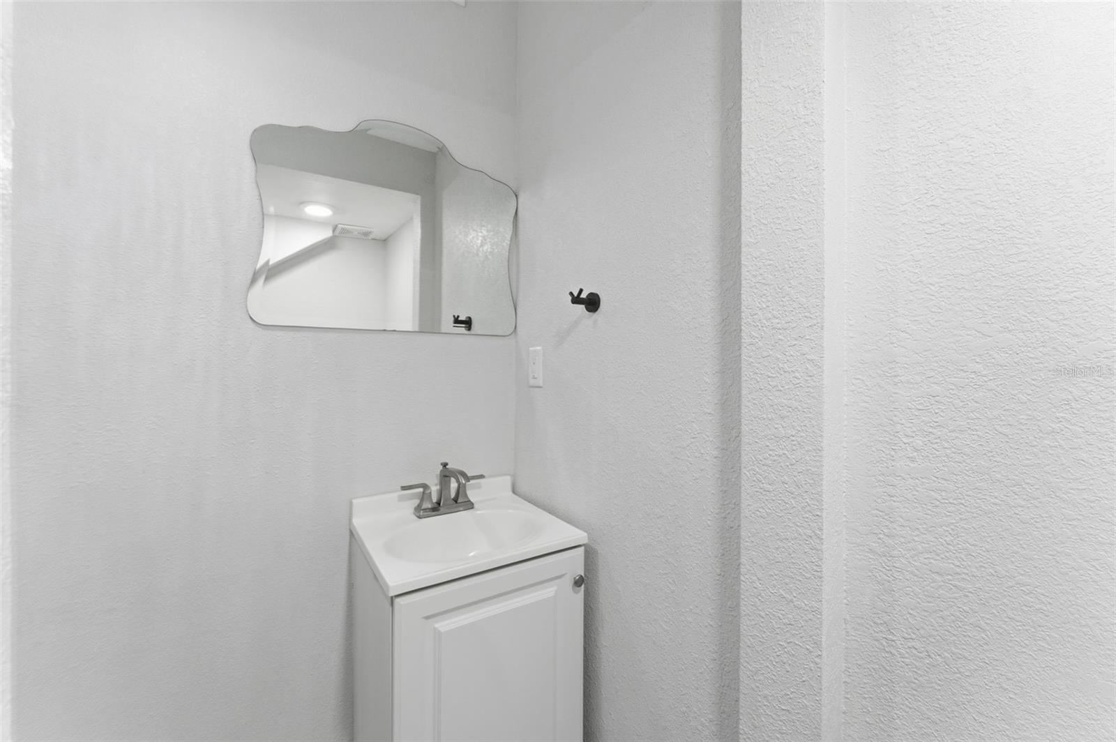 Image 33 of 46 For 3314 Jefferson Street