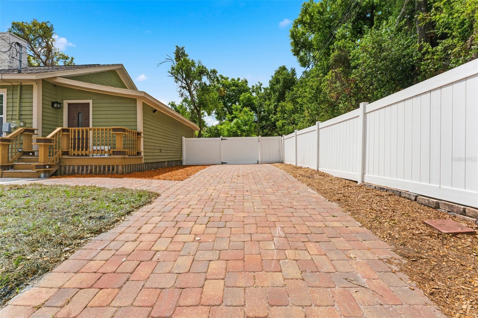 Image 5 of 46 For 3314 Jefferson Street