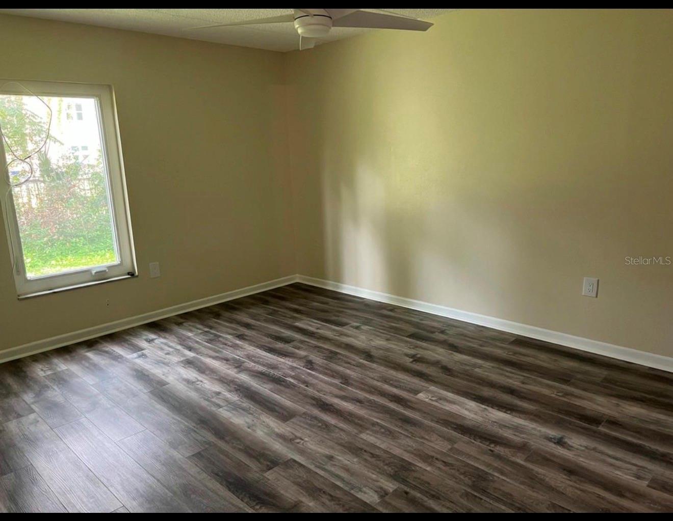 Image 5 of 9 For 2319 Bristol Avenue 103