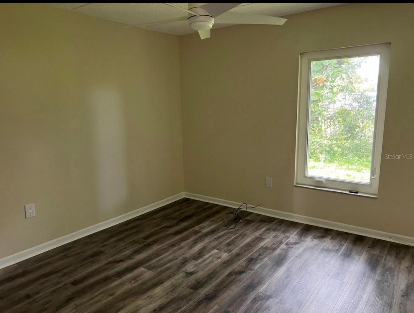 Image 6 of 9 For 2319 Bristol Avenue 103