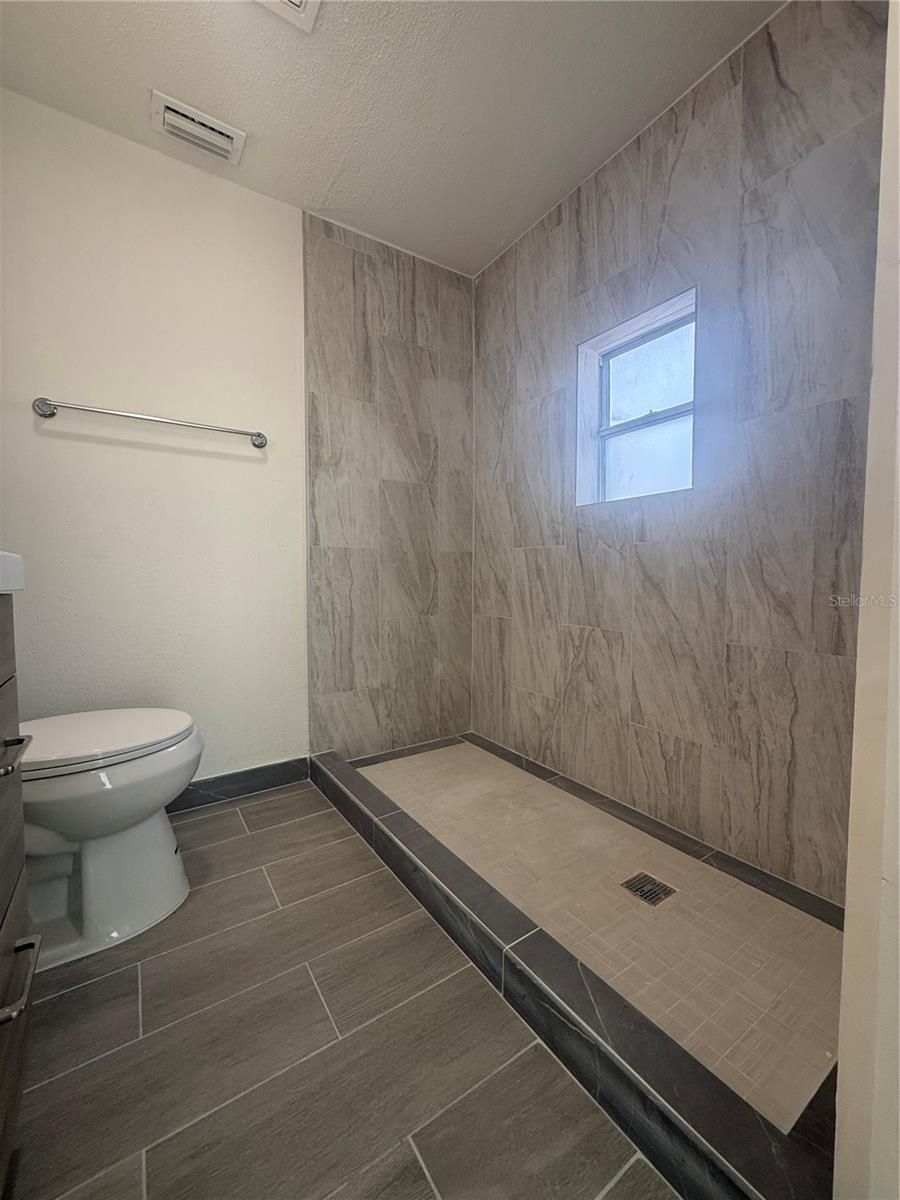 Image 18 of 26 For 8315 14th Street