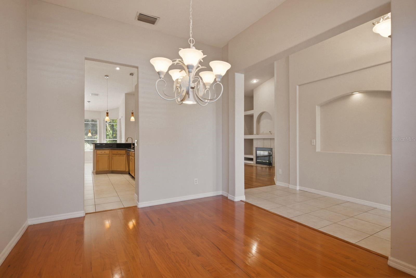 Image 6 of 65 For 5035 Kernwood Court