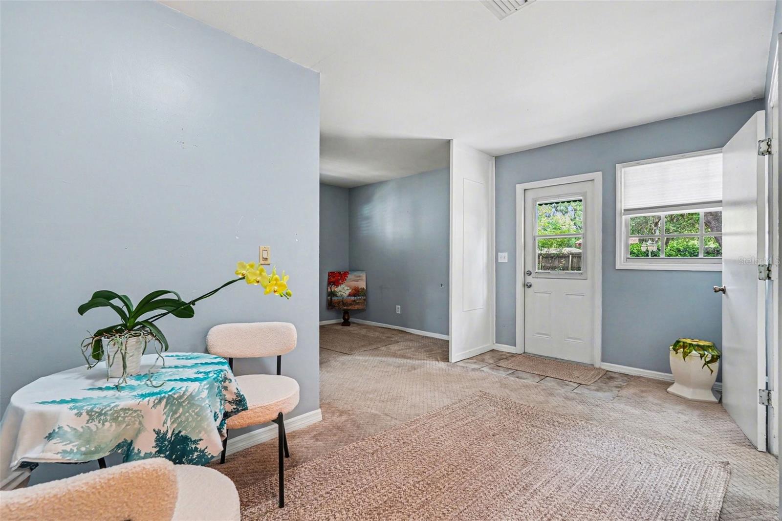 Image 22 of 31 For 15402 Lake Magdalene Boulevard