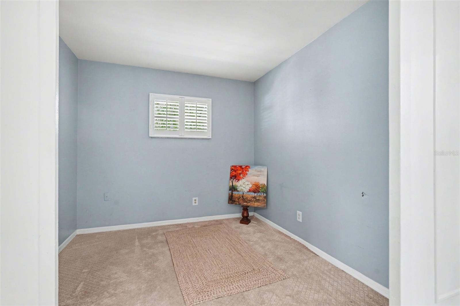 Image 23 of 31 For 15402 Lake Magdalene Boulevard