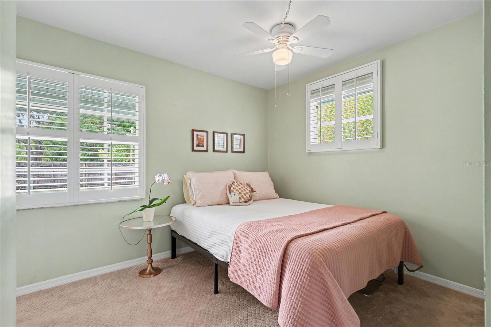 Image 24 of 31 For 15402 Lake Magdalene Boulevard