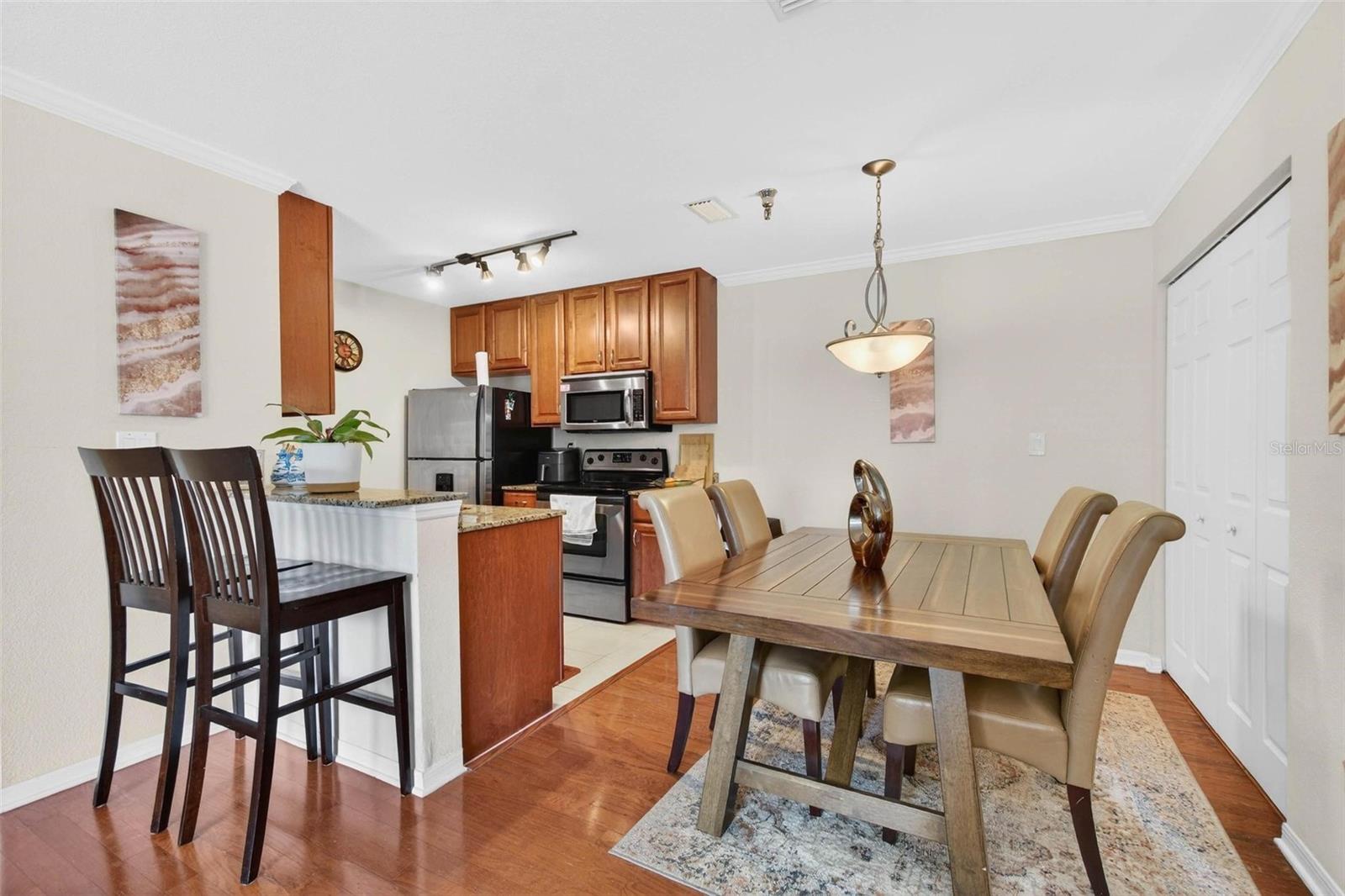 Image 7 of 20 For 10263 Gandy Boulevard N 2303