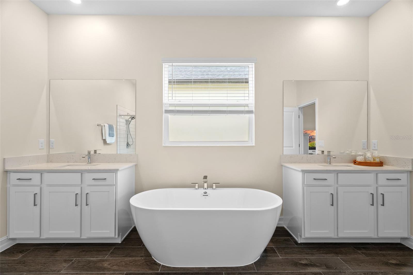 Image 28 of 60 For 8934 Little Bluestem Drive