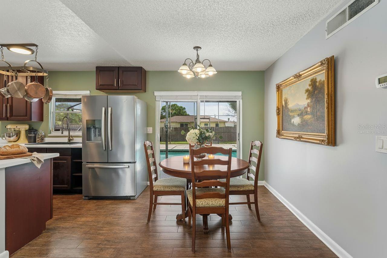 Listing photo id 15 for 507 Tulane Drive