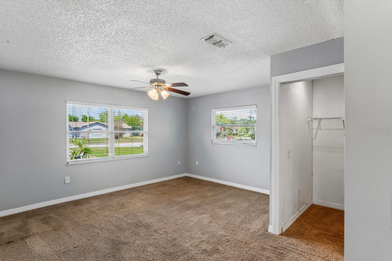 Listing photo id 16 for 507 Tulane Drive