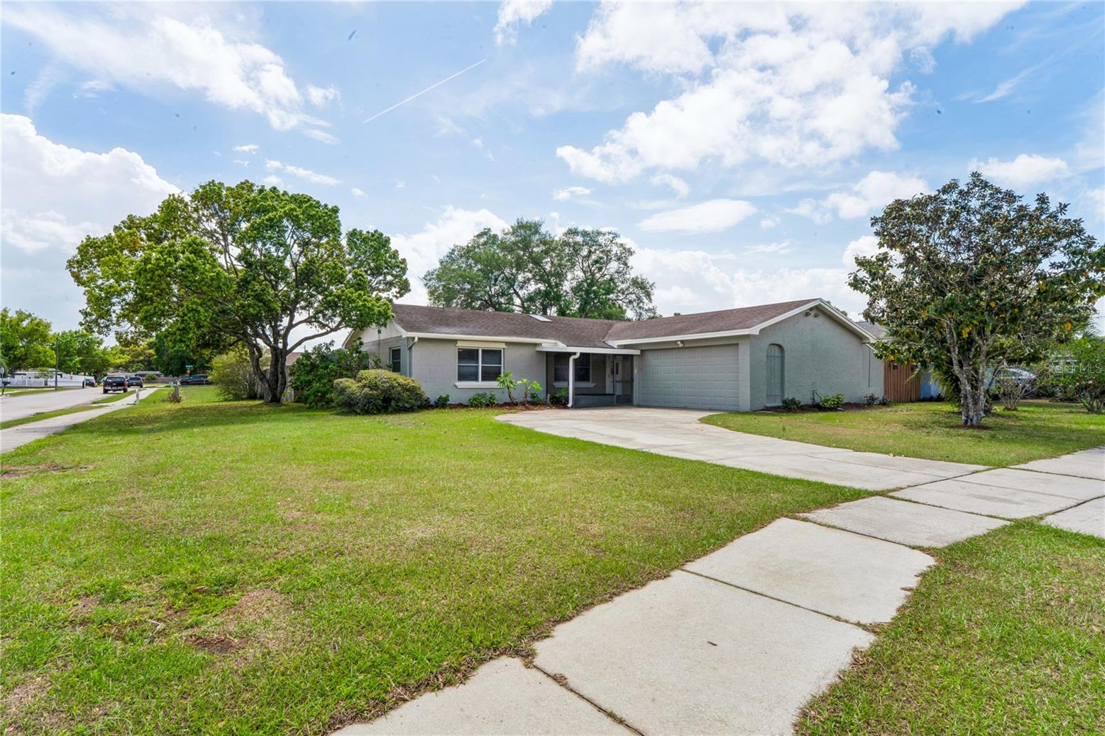 Listing photo id 0 for 507 Tulane Drive