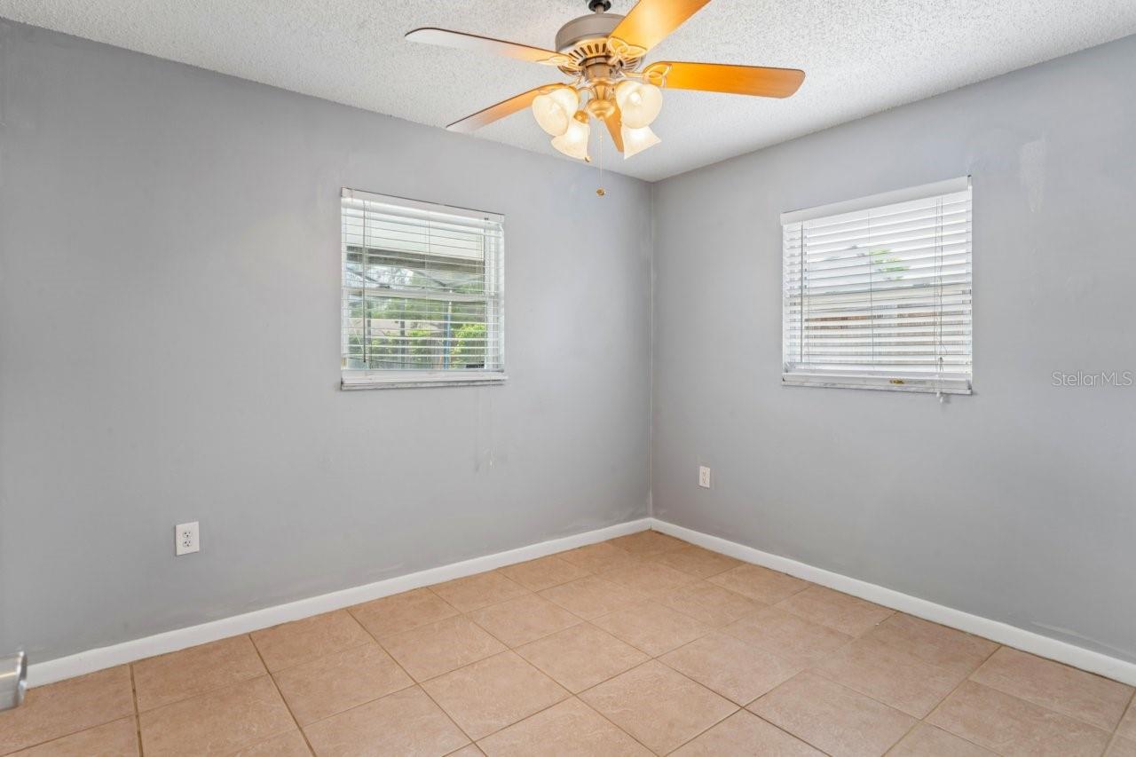 Listing photo id 25 for 507 Tulane Drive