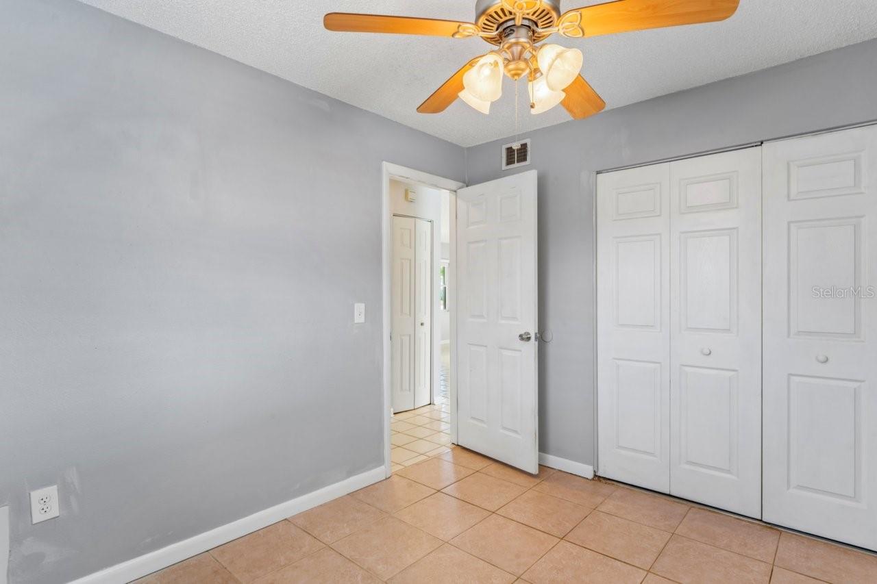 Listing photo id 26 for 507 Tulane Drive