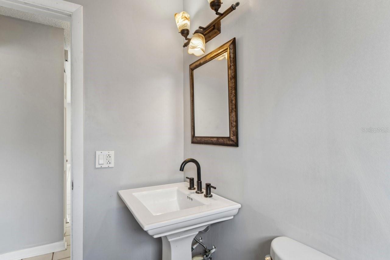 Listing photo id 28 for 507 Tulane Drive