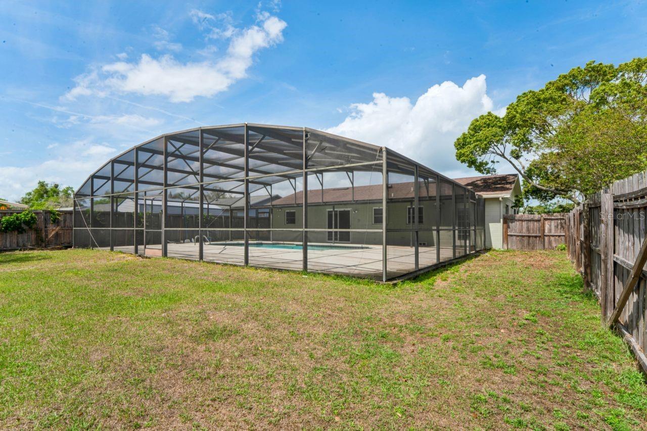 Listing photo id 39 for 507 Tulane Drive