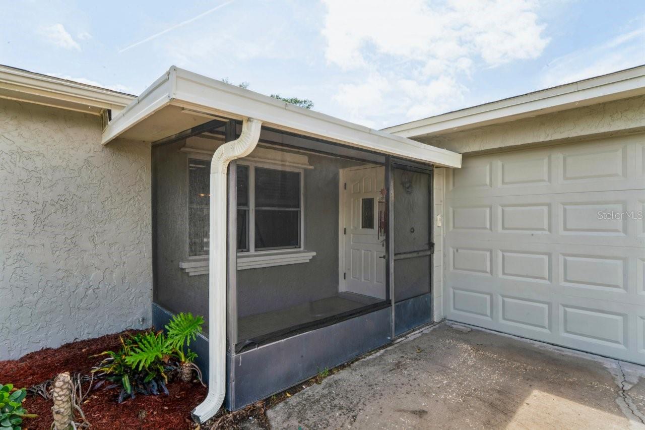 Listing photo id 3 for 507 Tulane Drive