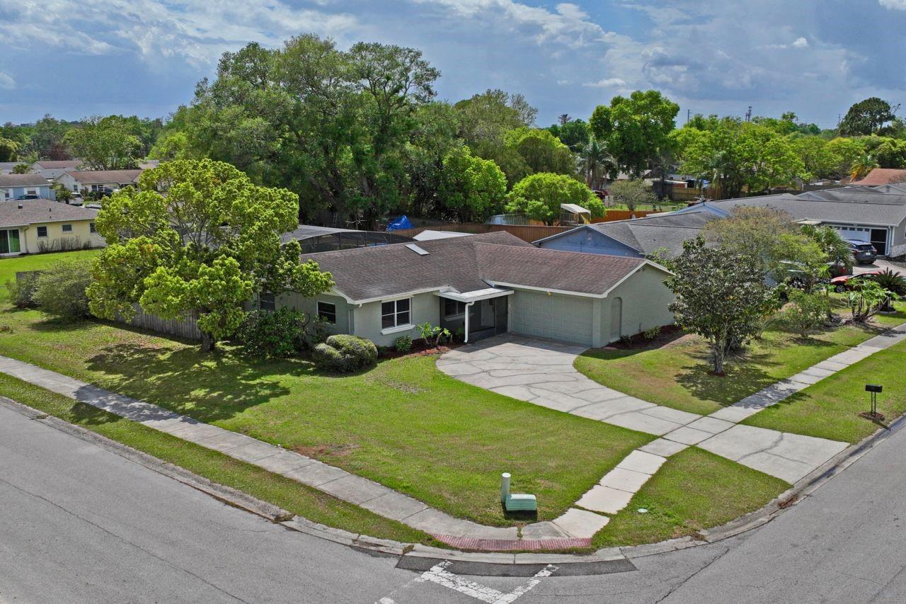 Listing photo id 49 for 507 Tulane Drive