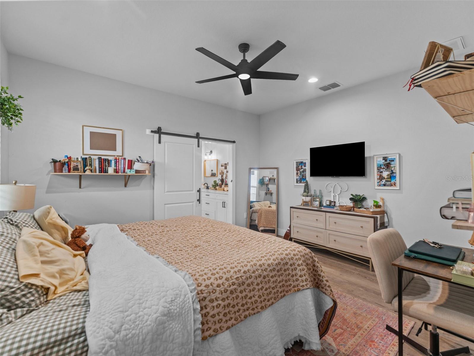 Image 11 of 29 For 3103 Leroy Street