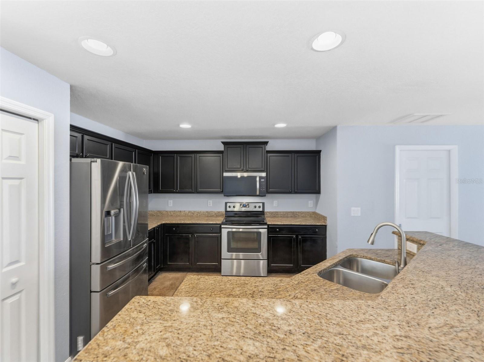 Image 12 of 32 For 27540 Desert Willow Way