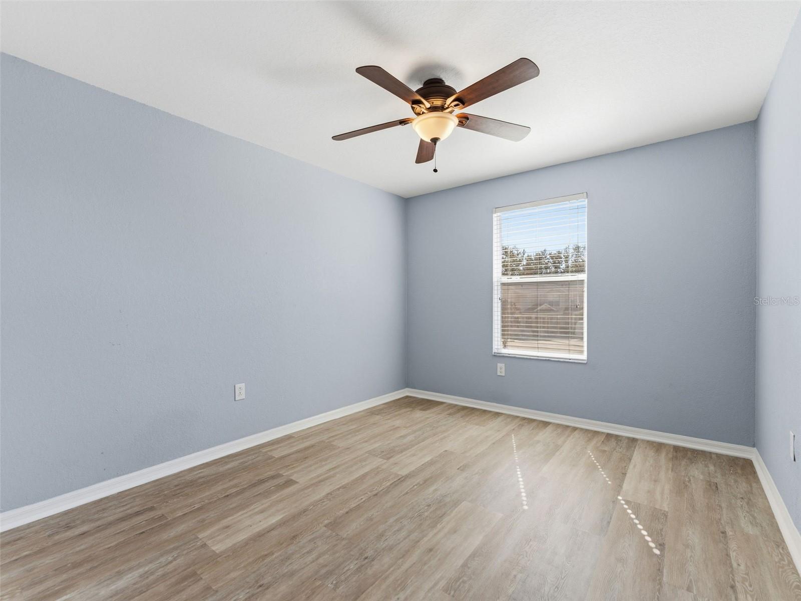 Image 24 of 32 For 27540 Desert Willow Way