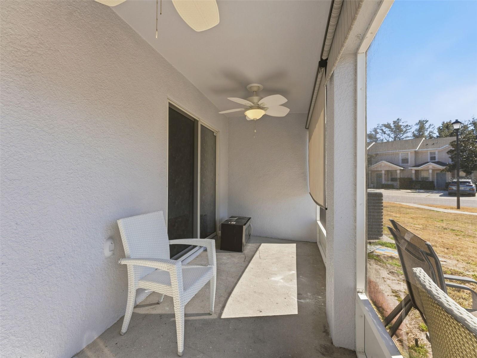 Image 28 of 32 For 27540 Desert Willow Way