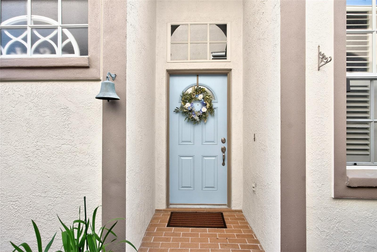 Image 4 of 51 For 5120 Fairway One Drive