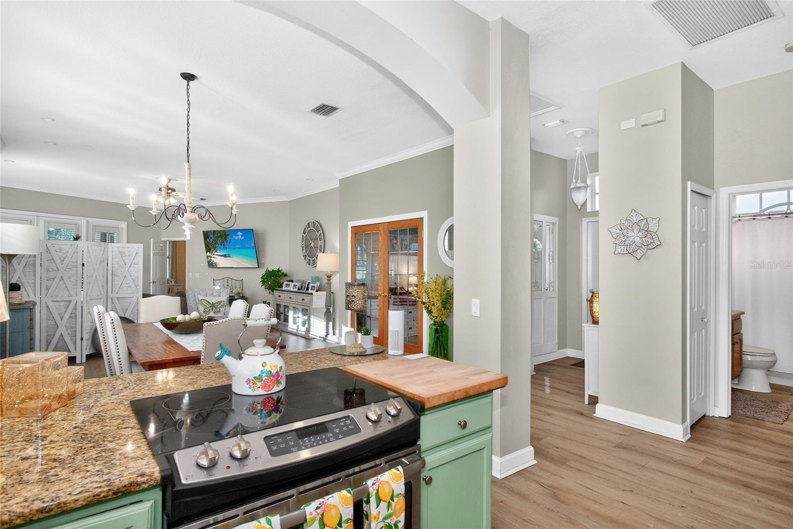 Image 45 of 51 For 5120 Fairway One Drive