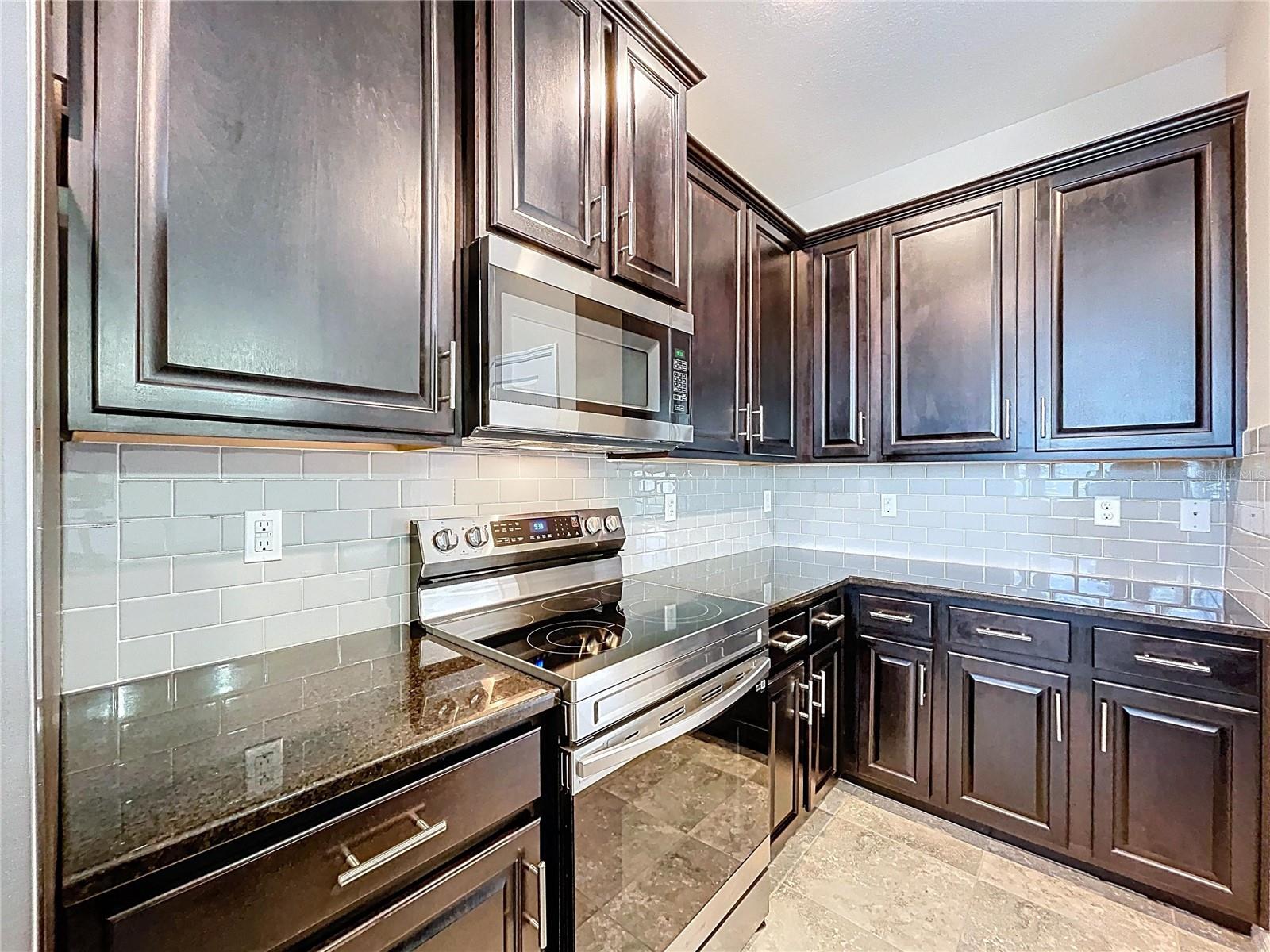 Image 10 of 48 For 597 52nd Terrace N