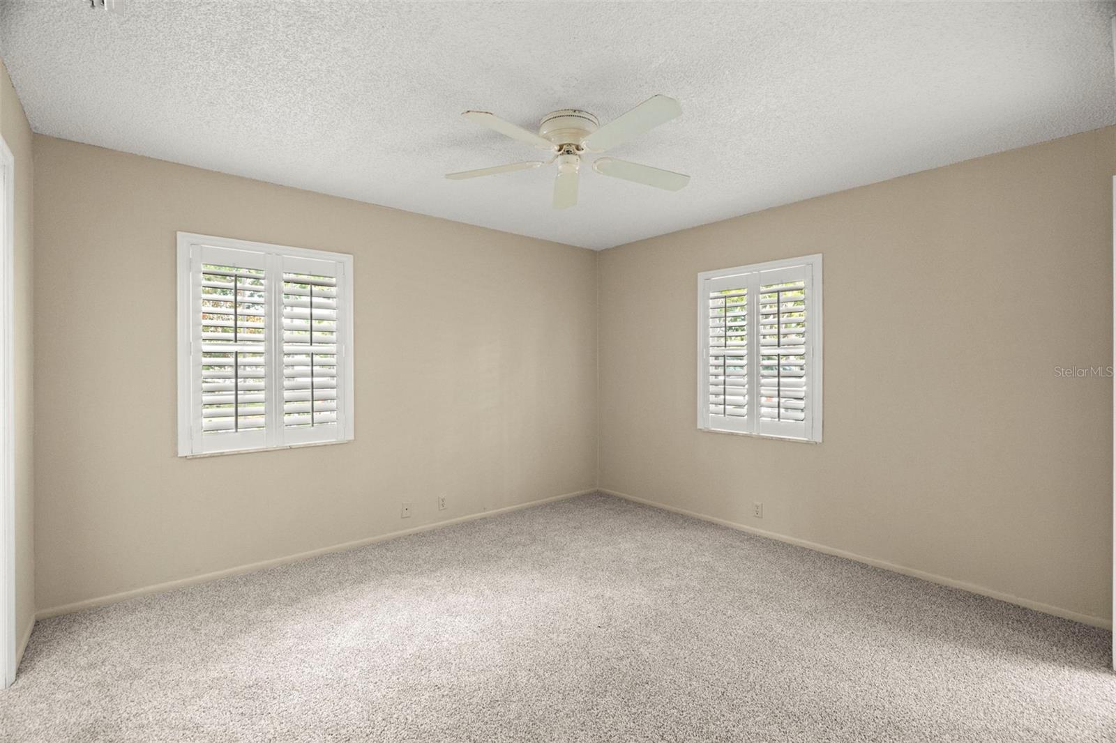 Image 15 of 32 For 5265 Bay Drive 410