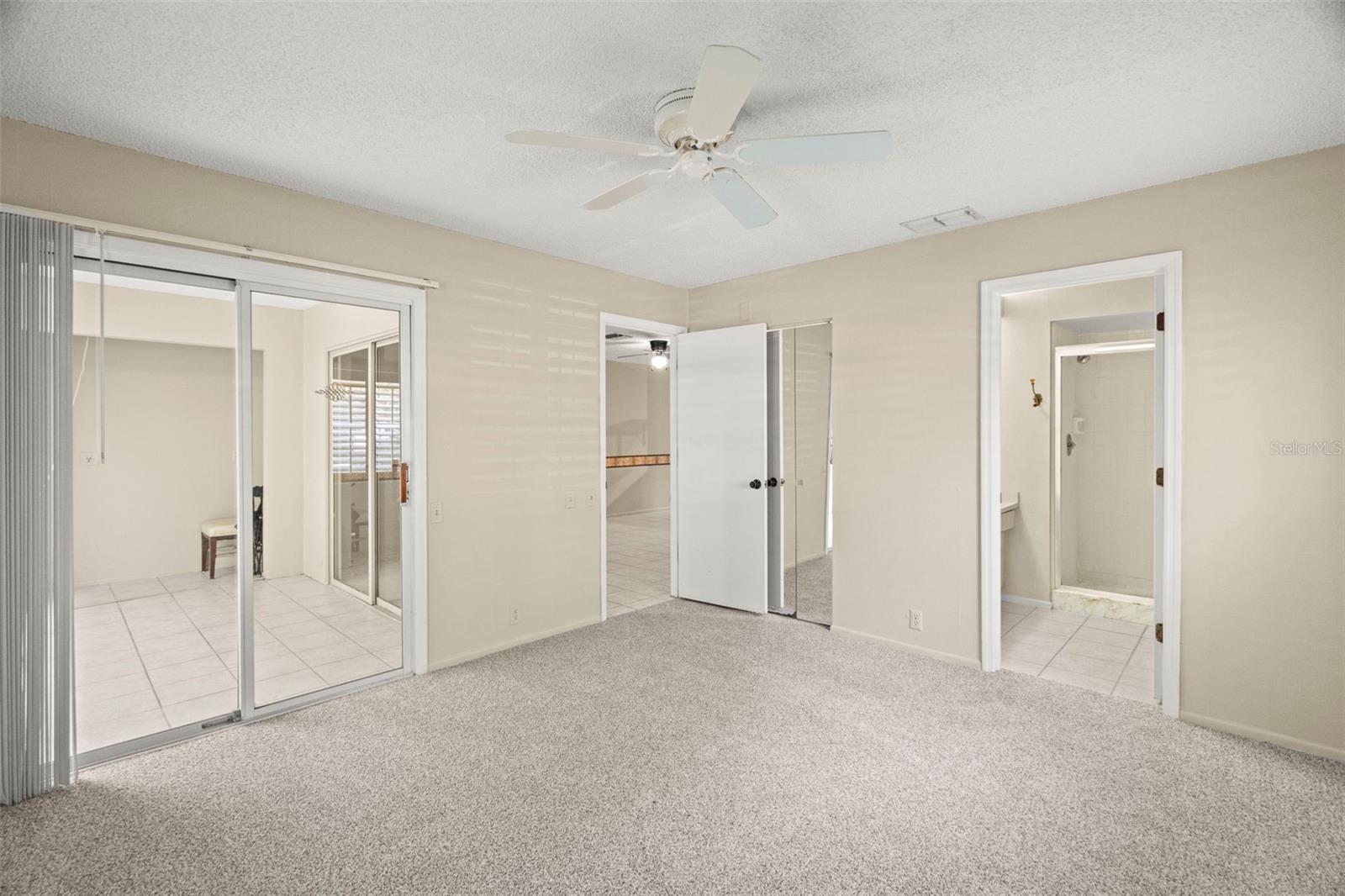 Image 16 of 32 For 5265 Bay Drive 410