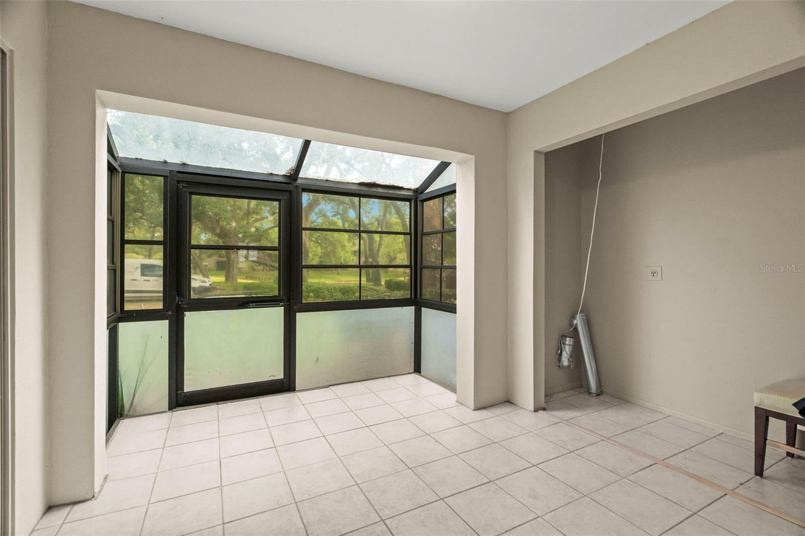 Image 25 of 32 For 5265 Bay Drive 410