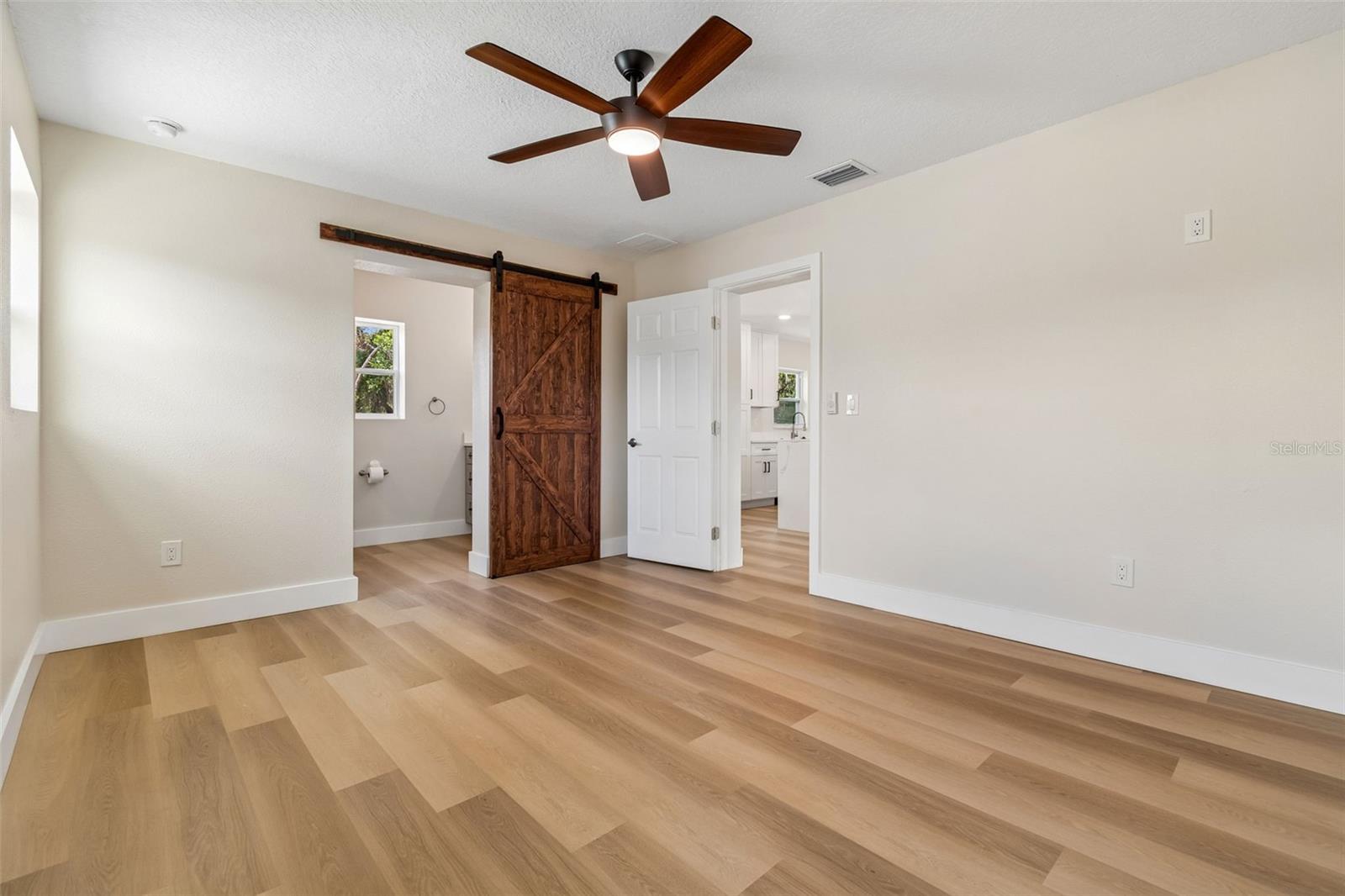 Image 9 of 29 For 430 Pevetty Drive