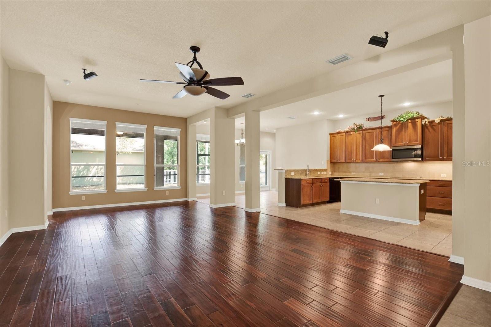 Image 14 of 73 For 7018 Cardinalwood Lane