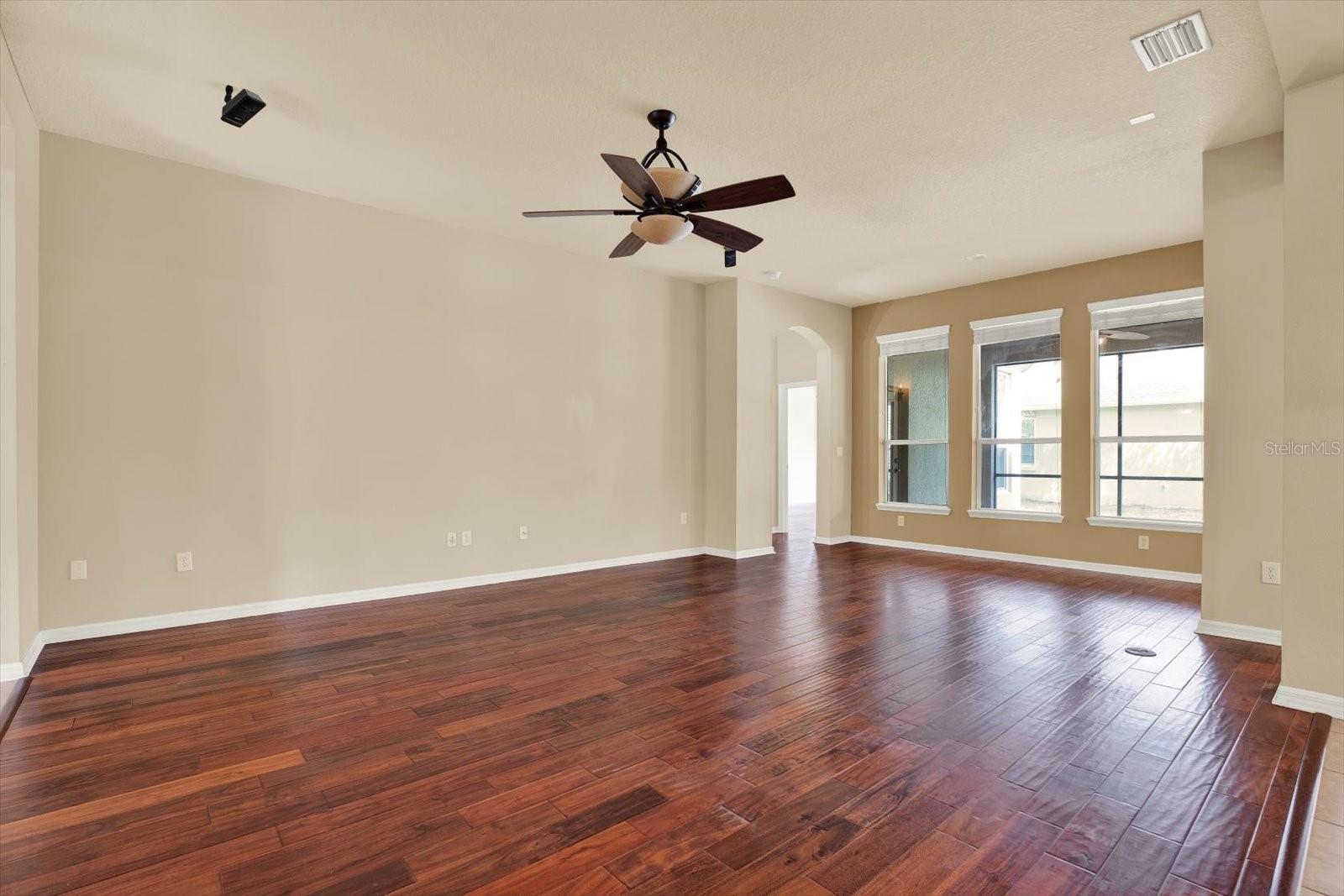 Image 15 of 73 For 7018 Cardinalwood Lane