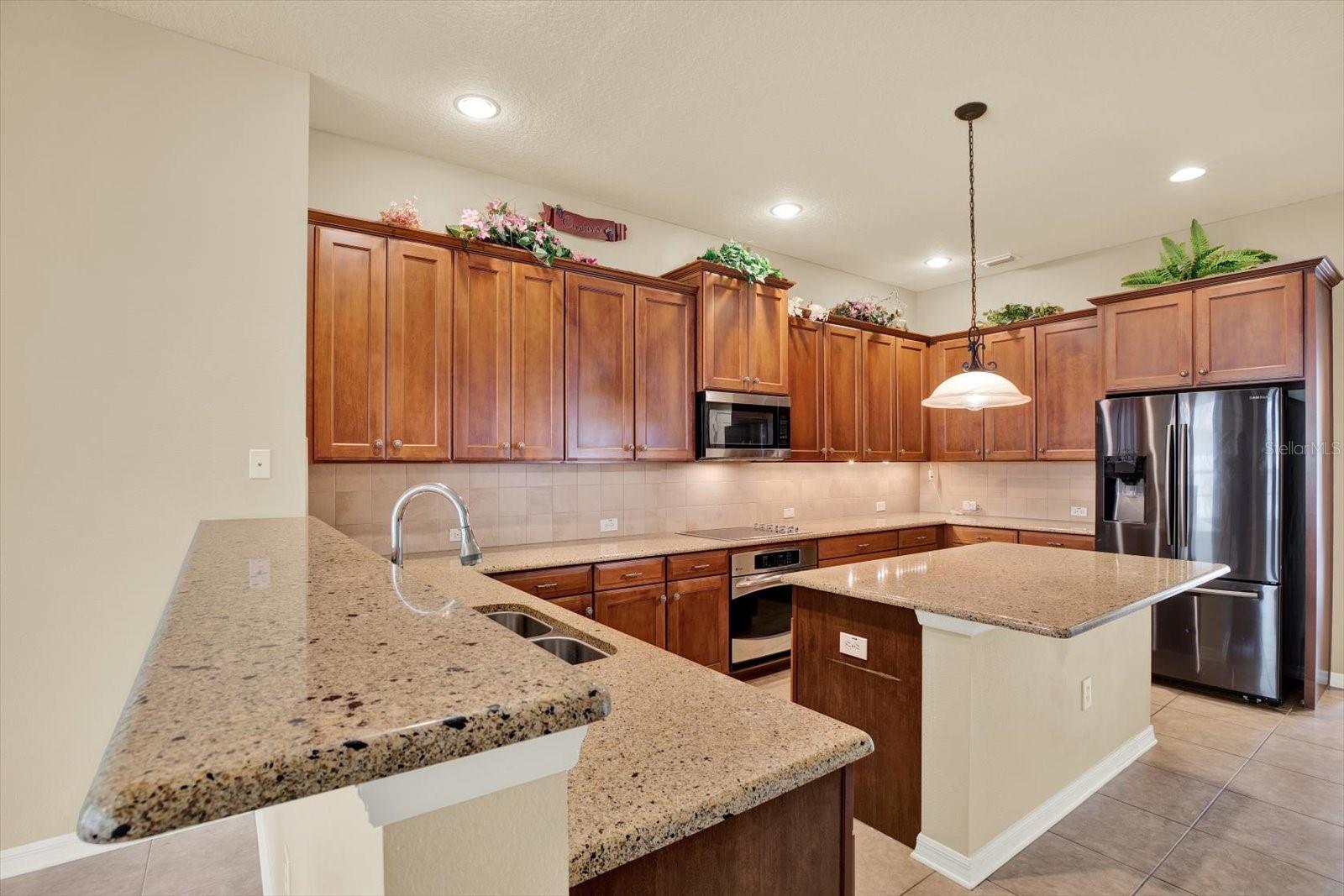 Image 18 of 73 For 7018 Cardinalwood Lane