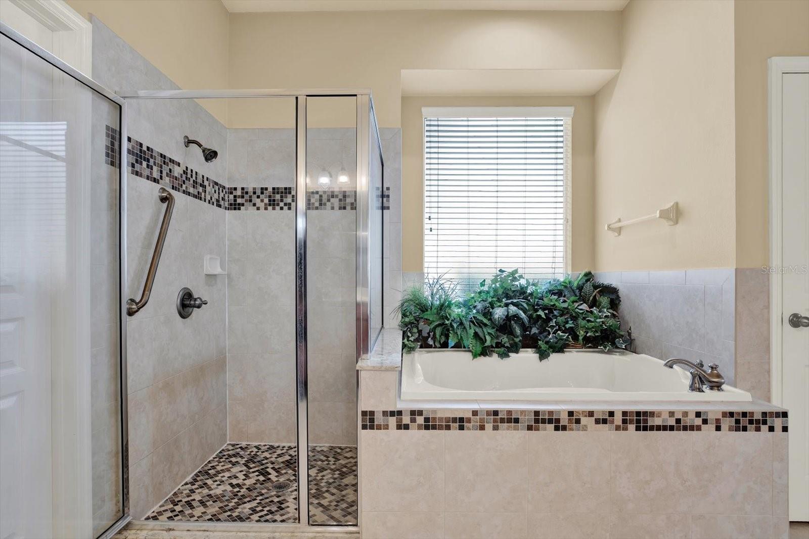 Image 29 of 73 For 7018 Cardinalwood Lane