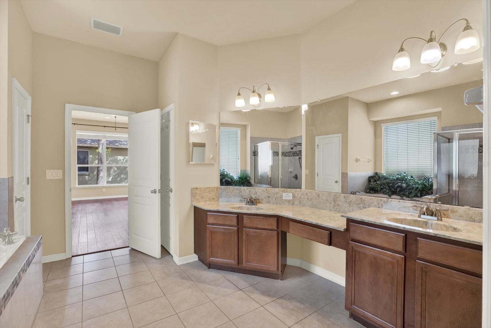 Image 30 of 73 For 7018 Cardinalwood Lane